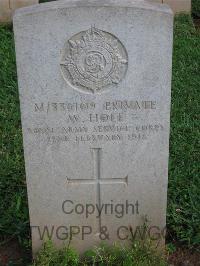 Dar Es Salaam War Cemetery - Holt, W